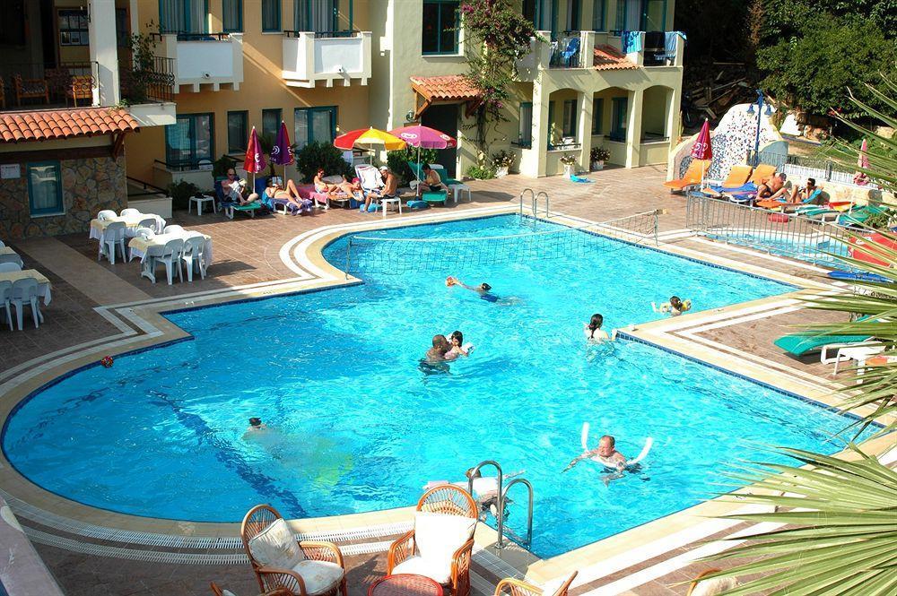 Montebello Deluxe Hotel Ölüdeniz Exterior foto