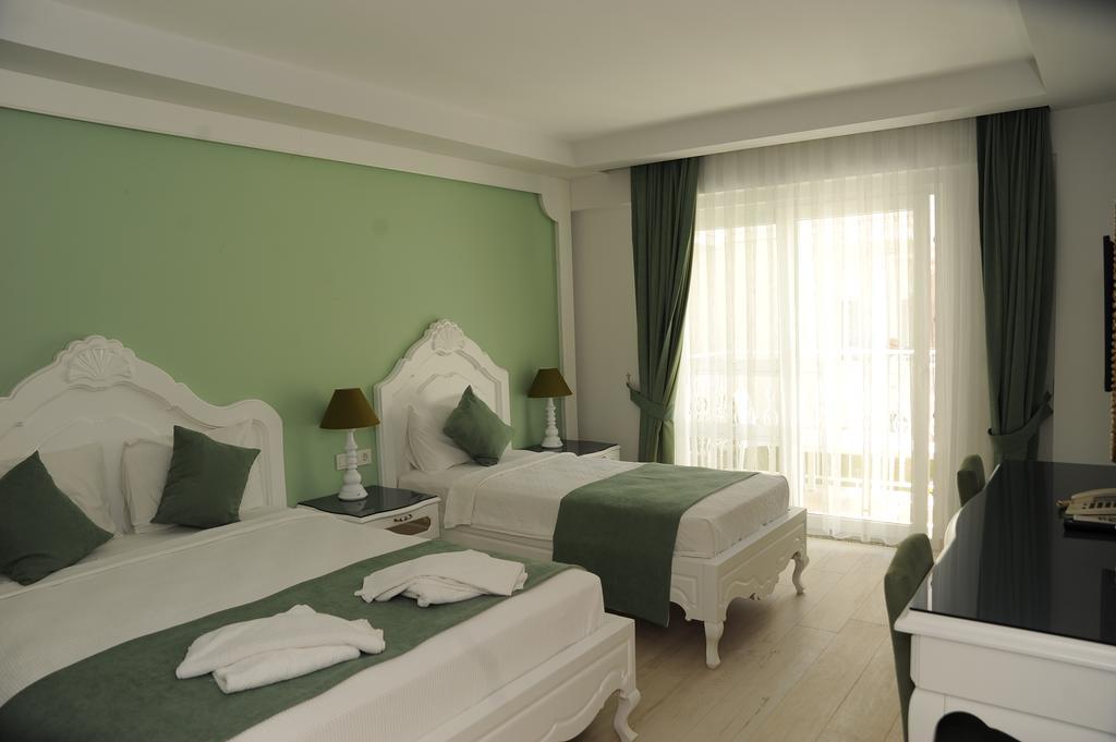 Montebello Deluxe Hotel Ölüdeniz Exterior foto