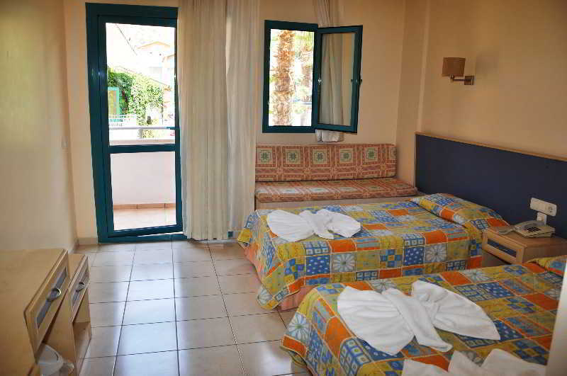 Montebello Deluxe Hotel Ölüdeniz Exterior foto